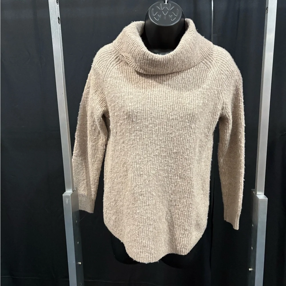 Tahari Taupe Long Sleeve Sweater - Picture 2 of 4